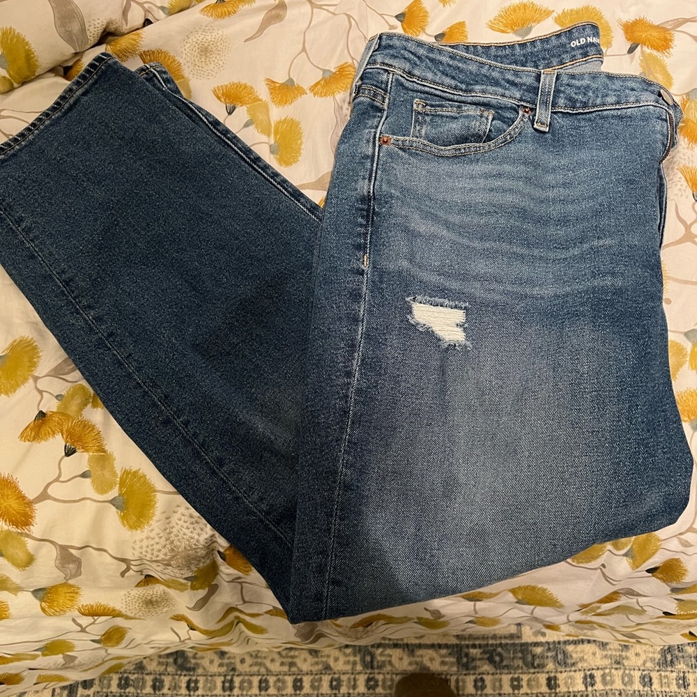New in 2022, Old Navy OG Loose High Rise Blue Jeans, size 18 R